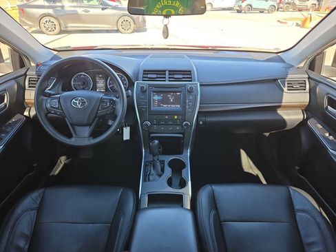 Used 2017 Toyota Camry LE image 14