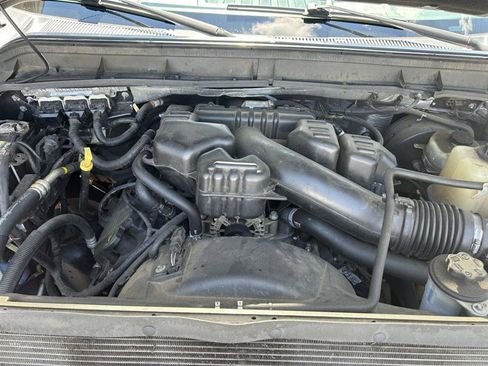 Used 2016 Ford F250 XLT AWD/4WD image 16