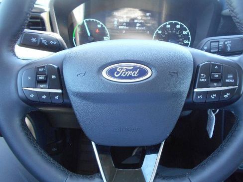 Certified 2024 Ford Maverick XLT w/ XLT Luxury Package FWD image 19