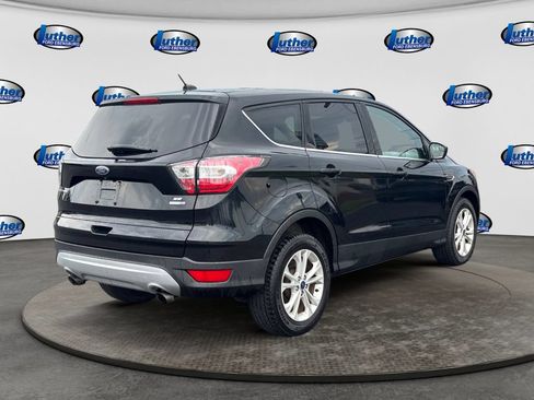 Used 2017 Ford Escape SE AWD/4WD image 5