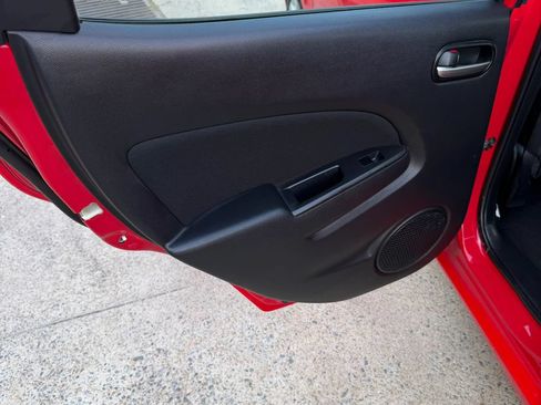 Used 2011 MAZDA MAZDA2 Touring FWD image 15