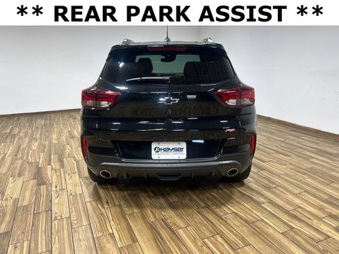 Used 2023 Chevrolet TrailBlazer RS w/ Convenience Package AWD/4WD image 8