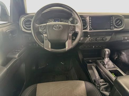 Certified 2022 Toyota Tacoma TRD Off-Road w/ Technology Package RWD image 22