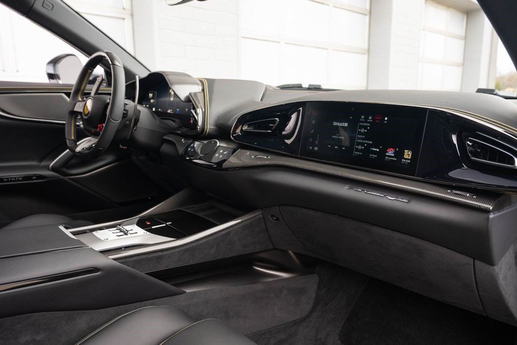 Used 2024 Ferrari Purosangue AWD/4WD image 60