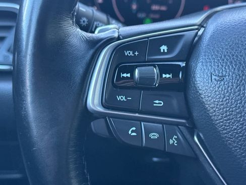 Used 2020 Honda Accord Sport image 24