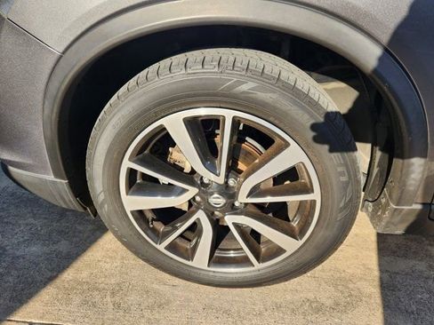 Used 2019 Nissan Rogue SL image 8