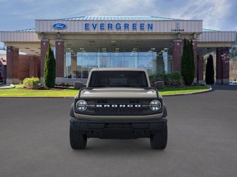 New 2025 Ford Bronco 4-Door image 6