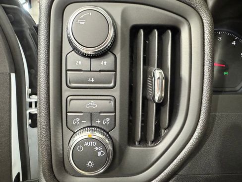 New 2026 GMC Sierra 3500 Pro w/ Convenience Package image 15