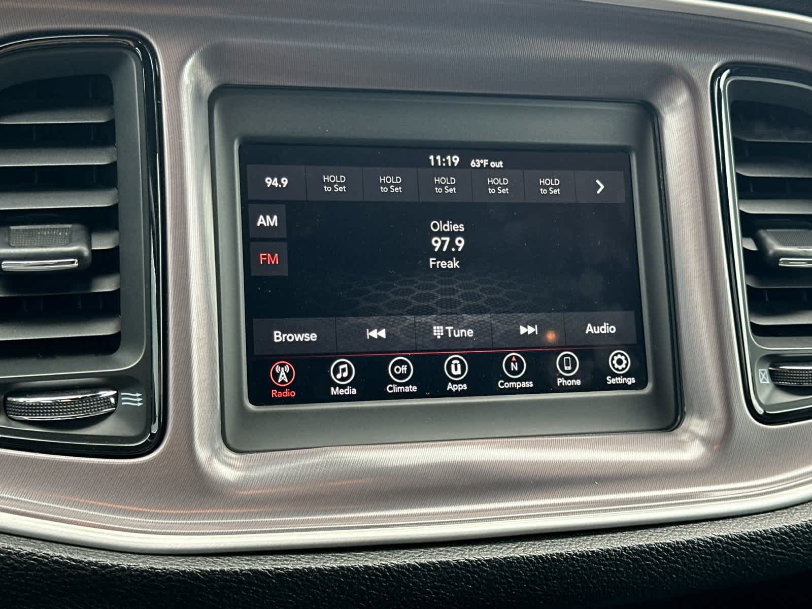 Used 2019 Dodge Challenger SXT w/ Blacktop Package RWD image 18