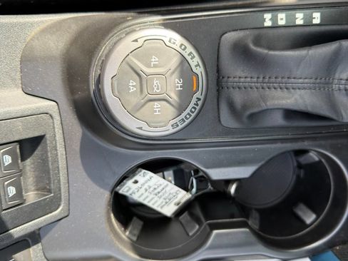 Used 2022 Ford Bronco Wildtrak AWD/4WD image 36