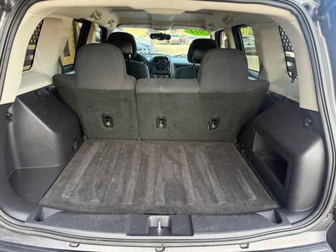 Used 2014 Jeep Patriot Latitude AWD/4WD image 24