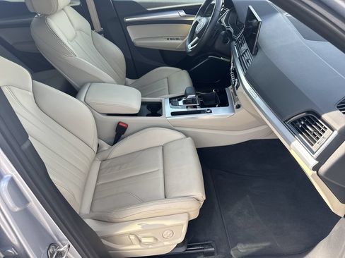 Used 2025 Audi Q5 2.0T Premium AWD/4WD image 13