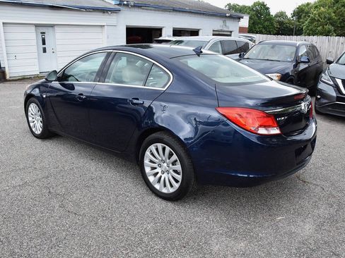 Used 2011 Buick Regal CXL FWD image 3