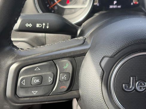 Used 2022 Jeep Wrangler Unlimited Sport AWD/4WD image 21