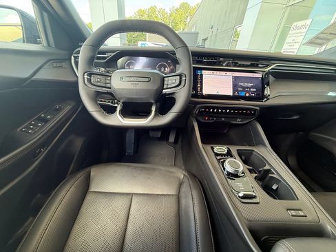 New 2026 Jeep Cherokee Overland AWD/4WD image 8