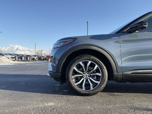 New 2026 Ford Explorer ST-Line AWD/4WD image 10