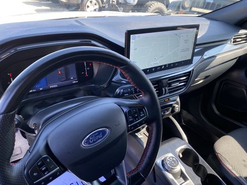 Used 2025 Ford Escape ST-Line Elite w/ Tech Pack #1 image 12