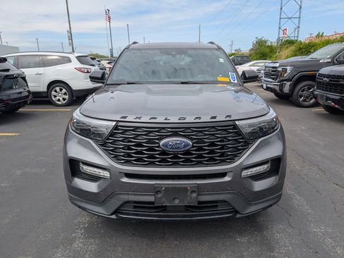 Used 2022 Ford Explorer ST-Line w/ Class IV Trailer Tow Package AWD/4WD image 2