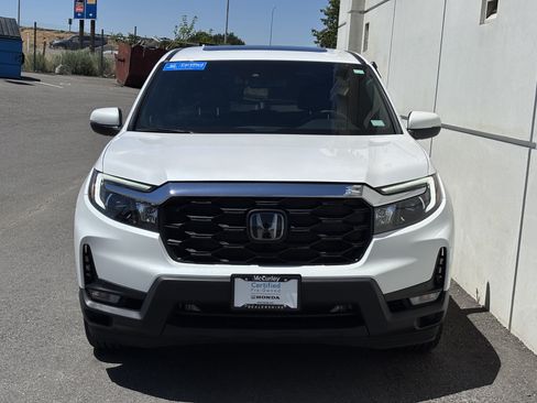 Used 2024 Honda Passport EX-L image 9