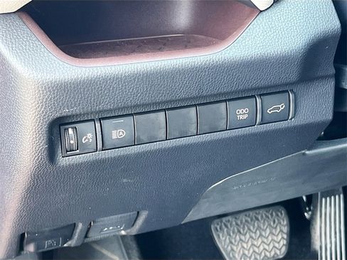 Used 2023 Toyota RAV4 Limited image 10