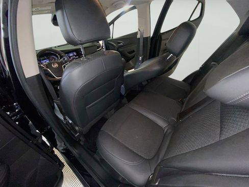 Used 2022 Buick Encore Preferred w/ Safety Package II AWD/4WD image 15