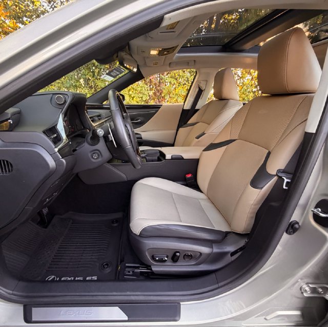Certified 2021 Lexus ES 350 w/ Premium Package FWD image 18