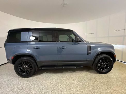 Used 2026 Land Rover Defender 110 S AWD/4WD image 6