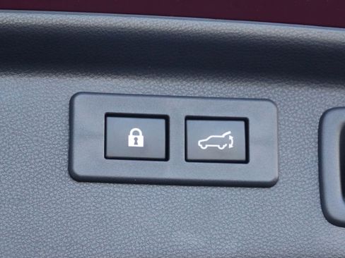 Used 2019 Subaru Forester Limited w/ Popular Package #3 image 39