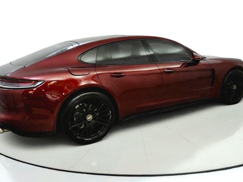 Used 2021 Porsche Panamera 4 AWD/4WD image 7