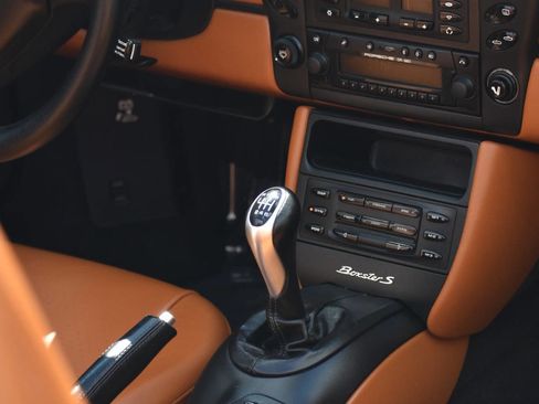 Used 2001 Porsche Boxster S image 13