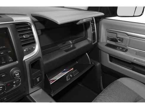 Used 2015 RAM 1500 Big Horn RWD image 10