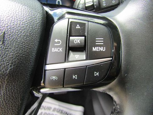 Used 2023 Ford Escape Platinum AWD/4WD image 19
