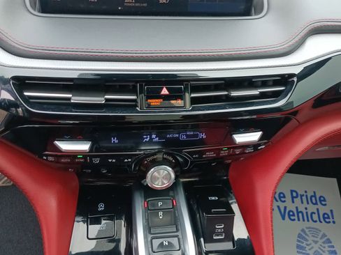 Used 2023 Acura MDX A-Spec image 13