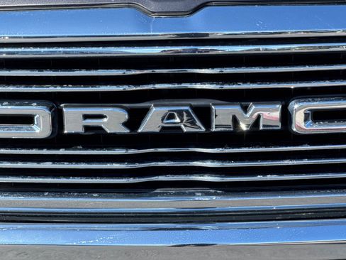 Used 2024 RAM 1500 Laramie AWD/4WD image 42