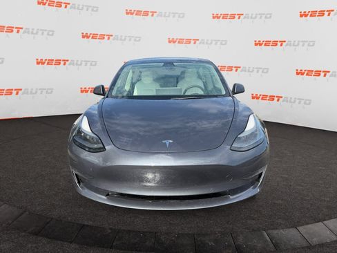 Used 2022 Tesla Model 3 Long Range AWD/4WD image 8