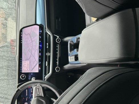 Used 2024 Chevrolet Equinox EV LT w/ Active Safety Package 3 image 4