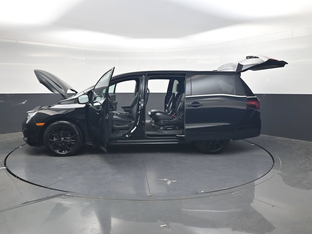 Used 2025 Honda Odyssey Sport-L image 35
