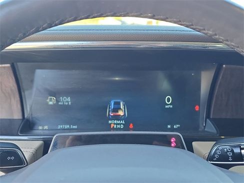 Used 2022 Lincoln Navigator Reserve image 25