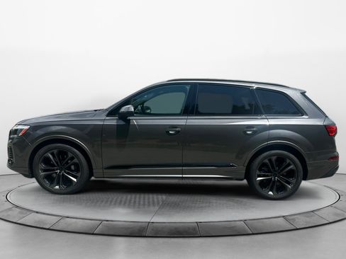 Certified 2026 Audi Q7 3.0T Premium Plus AWD/4WD image 4