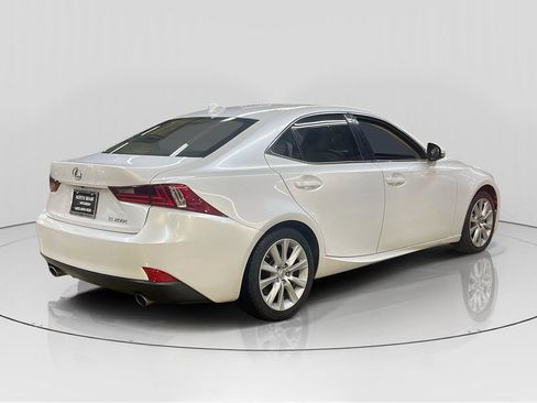 Used 2016 Lexus IS 200t RWD image 7