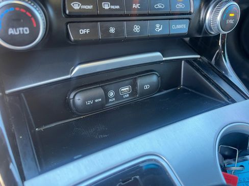 Used 2018 Kia Stinger GT2 image 30