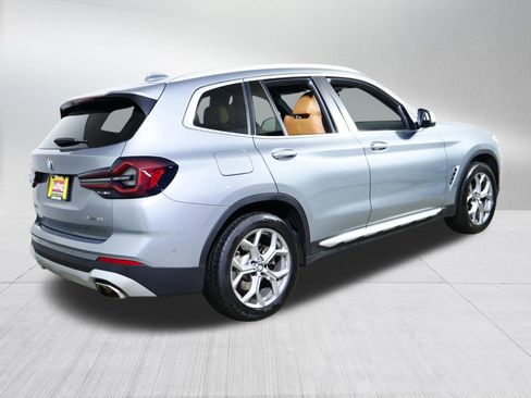 Used 2024 BMW X3 xDrive30i w/ Premium Package AWD/4WD image 7