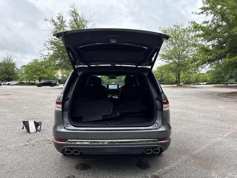 Used 2025 Lincoln Aviator Reserve w/ Luxury Package AWD/4WD image 26