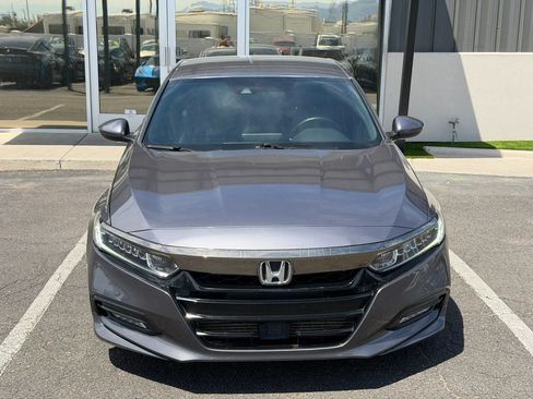 Used 2018 Honda Accord Sport image 17