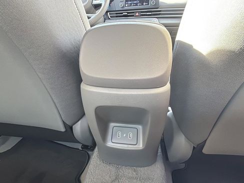 Certified 2025 Hyundai Elantra Sport image 49