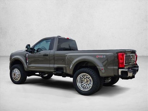 New 2026 Ford F450 XLT w/ FX4 Off-Road Package AWD/4WD image 9