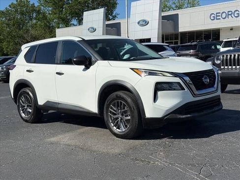 Used 2022 Nissan Rogue S AWD/4WD image 2