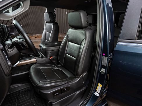 Used 2019 Chevrolet Silverado 1500 LT Trail Boss image 30