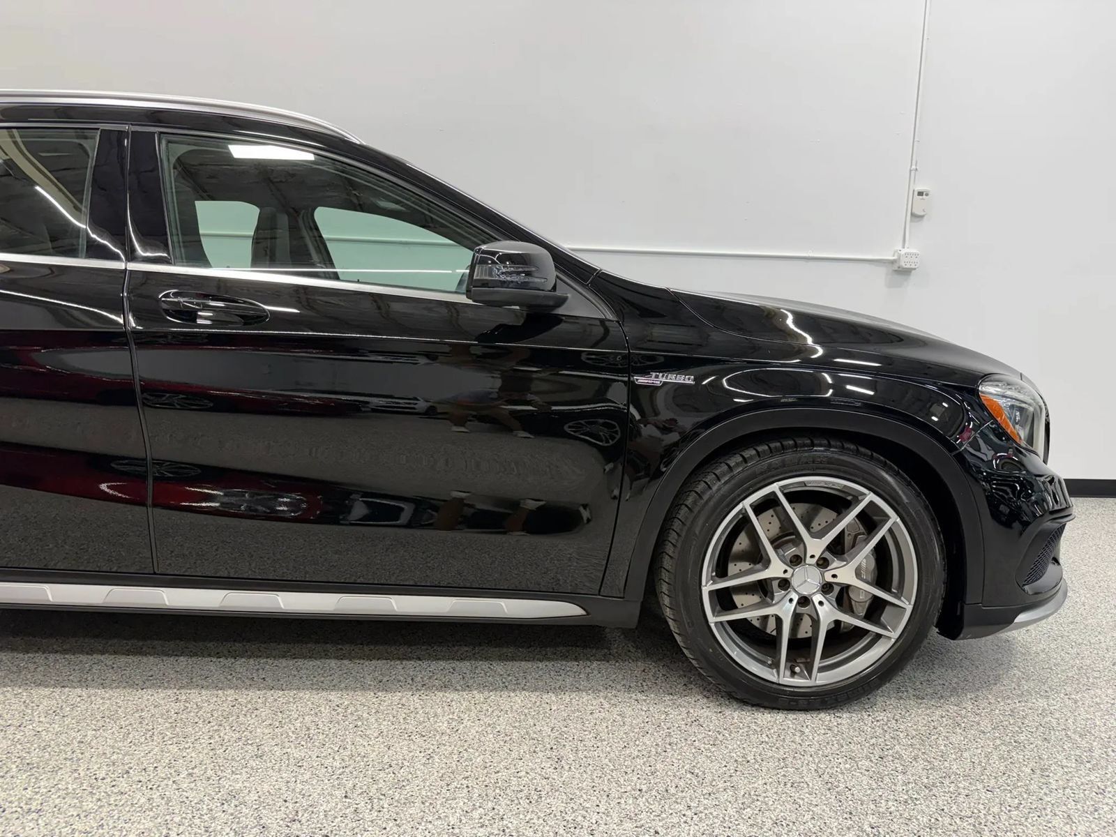 Used 2015 Mercedes-Benz GLA 45 AMG 4MATIC image 39