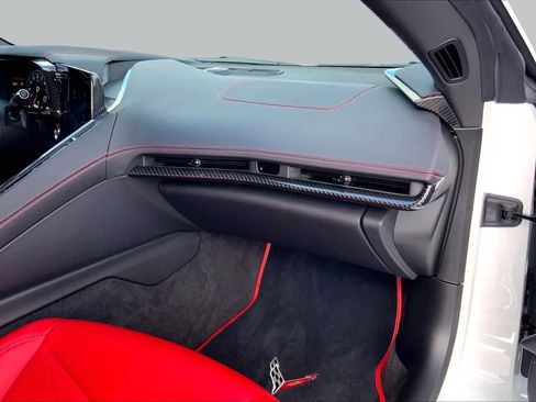 Used 2025 Chevrolet Corvette Z06 w/ Z07 Performance Package RWD image 19